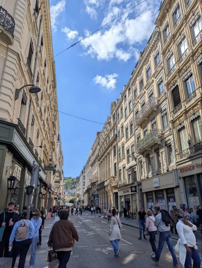 La rue Grenette en Avril 2026